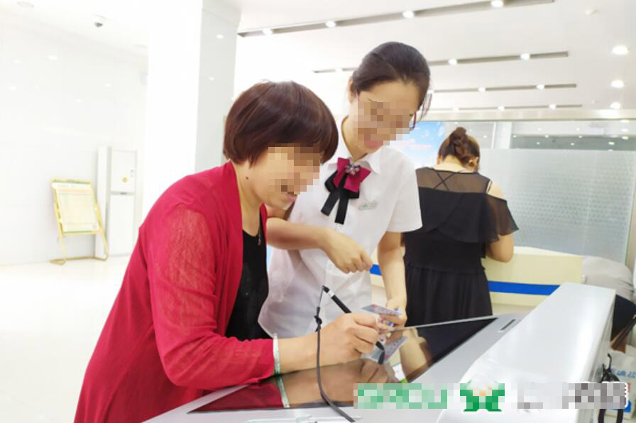 社?？ㄗx卡器助力實(shí)現(xiàn)社保行業(yè)從芯到碼信息化